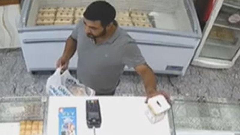 Esenler’de tatlıcıdan sadaka kutusu hırsızlığı kamerada