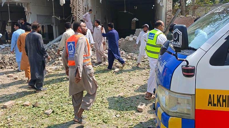 Pakistan’da polis yerleşkesine bombalı saldırı: 21 ölü, 80’den fazla yaralı