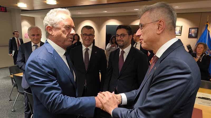 Memişoğlu ve Kennedy sağlık gündemiyle bir araya geldi