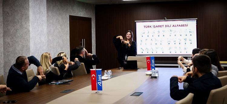 AJet’ten kabin ekiplerine ‘Havacılıkta Türk İşaret Dili’ eğitimi