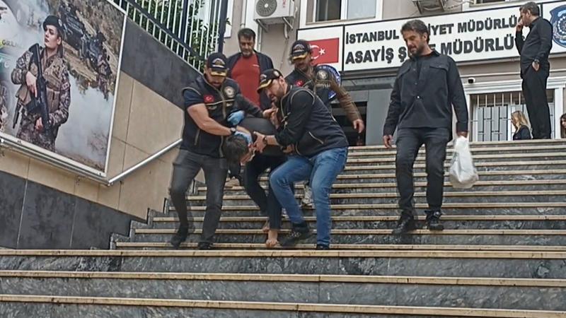 Eyüpsultan Camii’nde namaz sırasında silahlı kavga: 2 şüpheli adliyede