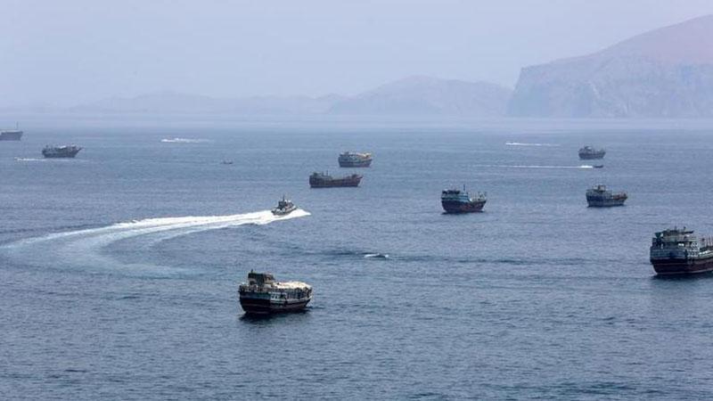 Hürmüz Boğazı’nda petrol tankerine mühimmat isabet etti