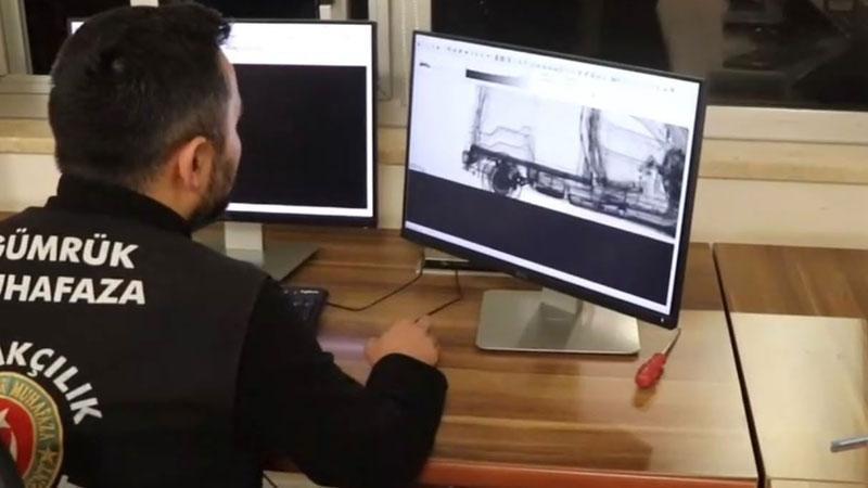 İpsala’da Uyuşturucu Operasyonu: Araçta 17 Bin 121 Hap Bulundu