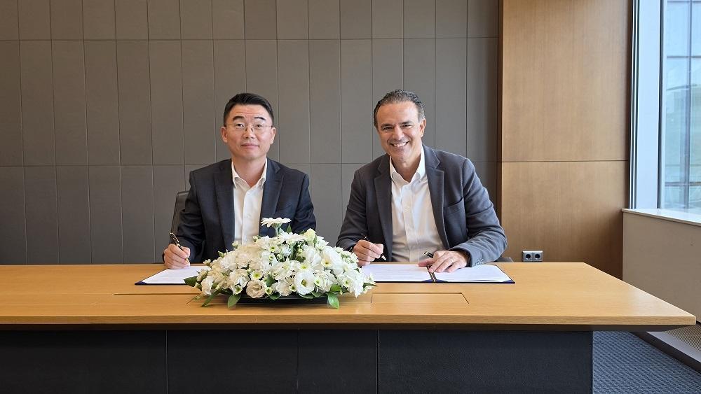 Teknosa ve Samsung’dan Yeni İş Birliği: Mağazalarda Katlanabilir Cihaz Deneyim Alanları Kurulacak